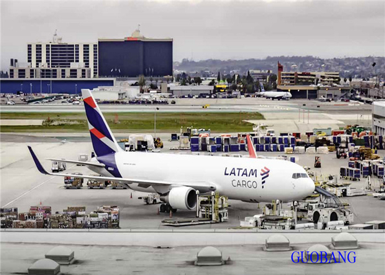 Honghong A QATAR RU Transporte Aéreo Internacional