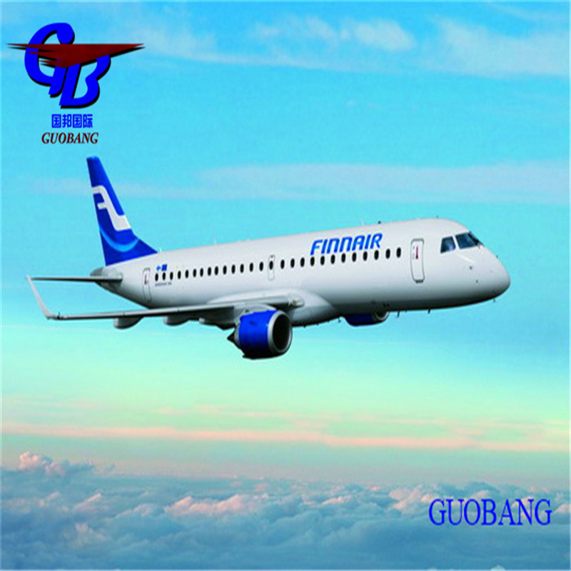 Reserva de servicio integral - Recogida - Despacho de aduanas - A bordo para servicios de envío aéreo Desde a República Checa